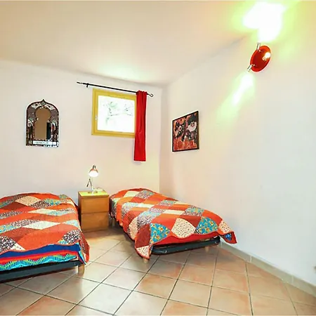 Paisible Maison Piscine